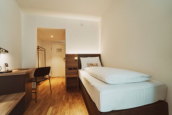 Standard single room at Burghotel Schlaining 