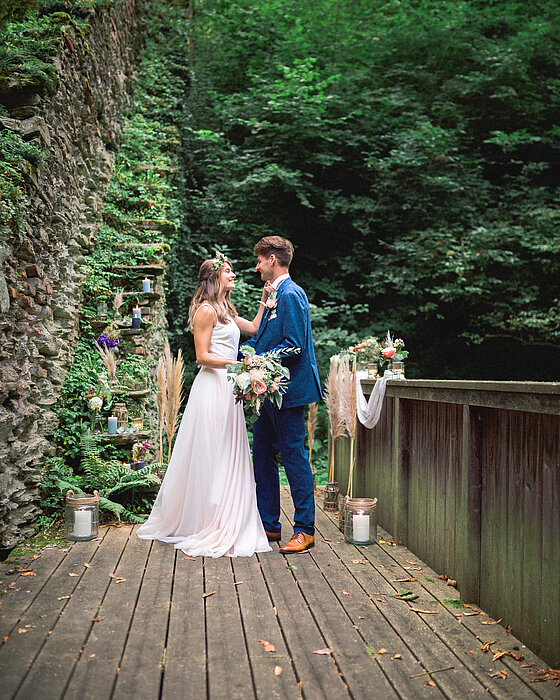 Bride and groom saying "I do"