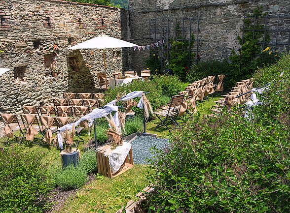 Wedding at Clusius Garden (c) Max Werdenigg
