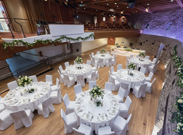 Granarium from above in a wedding setting